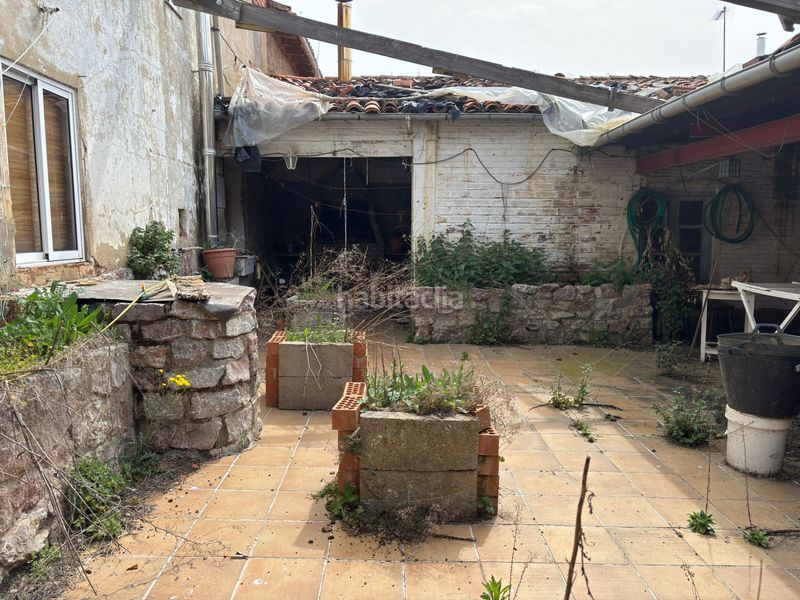 Foto c867ec60-6862-474e-b960-d66bee4f84a6. Masía en Santovenia de la Valdoncina