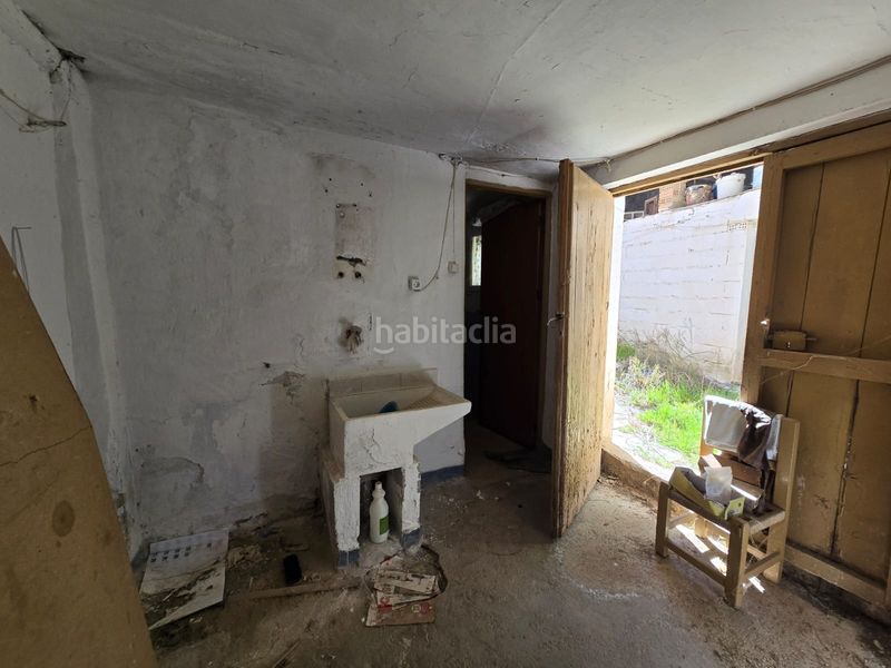 Foto 9ff1b1bf-2875-4ae8-b096-08ae8be818bb. Casa a calle juan m baron 7 a Caniles