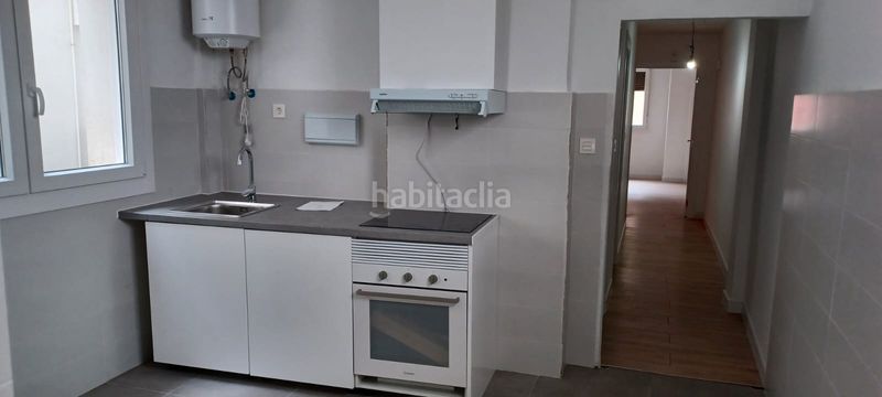 Foto 673f3e41-bed0-4ac0-8371-eebc77f06024. Piso en Atxuri Bilbao