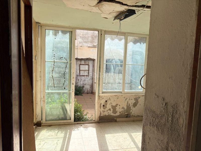 Foto c38800c4-9f74-4a90-8d0b-1535dbc2060b. Casa adossada a Alagón