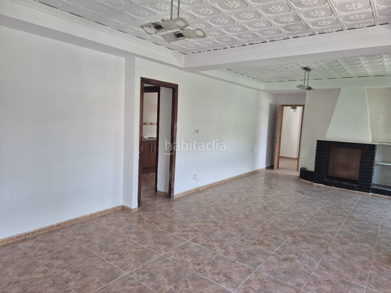Foto b3053476-db2a-4ea1-b455-6e314fd50330. Pis a Llosa de Ranes