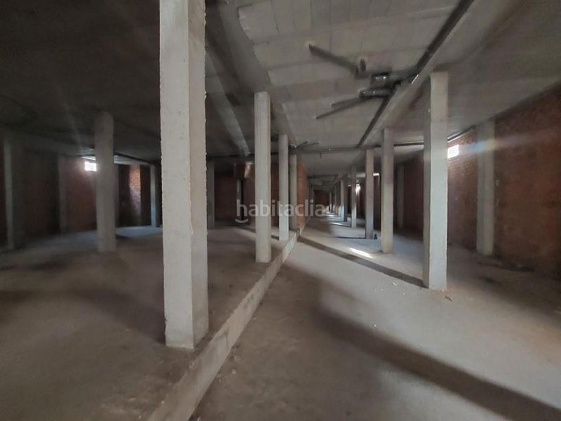 Foto a6c1b262-964e-4fd6-b5d4-aa19eb934632. Local comercial a Andújar