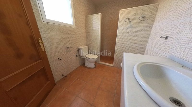 Foto 2768dae1-b138-4deb-a732-cb751228d7cc. Casa amb aparcament a Sollana