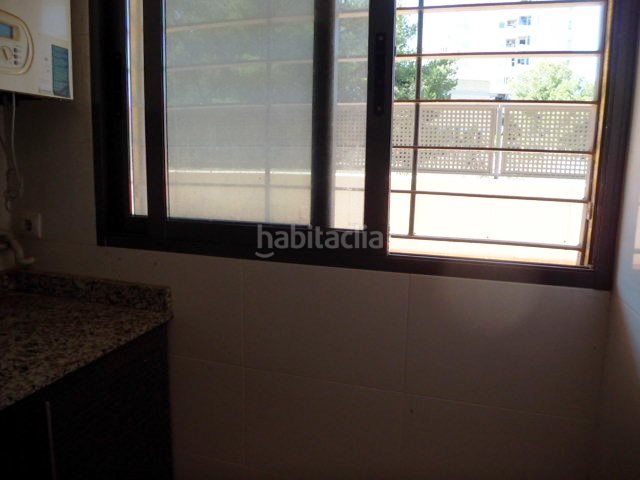 Foto dbcdeb72-6d0d-43d5-9d34-7717792ad1fc. Pis amb calefacció aparcament piscina a Sotolivar-Mas del Rosari Paterna