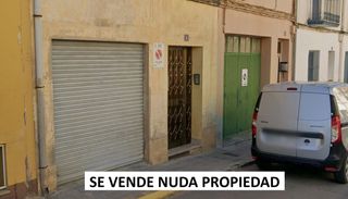 Parking voiture  Carrer del canal