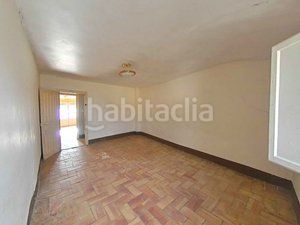 Foto d8f59733-a091-46a2-bdc0-bd7c69790050. Pis a Casco Histórico Tudela