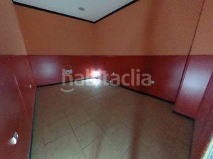 Foto 14f6891d-4d53-40f1-8a31-91c0d0d383fb. Local comercial a Centro Illescas
