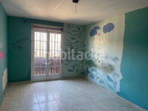 Foto e1400787-a3a6-4c87-b460-3a2a945fc73f. Casa a Quer