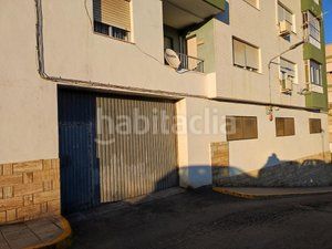 Foto 24e98163-9fd7-44d5-919c-33e7437f82cd. Aparcament cotxe a Gádor