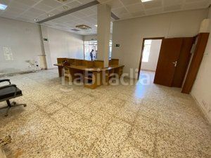 Foto fa26ae0c-acbc-43f6-ad03-55ef5f8a1e54. Local comercial en Montizón