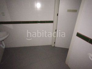 Foto 6e1e3fce-1358-40db-a01e-c8a1110a649d. Local comercial en Atarfe