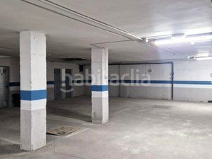 Foto 4ada721e-62c8-4425-8f60-34c978c422c1. Autoparkplatz in Centro Elda