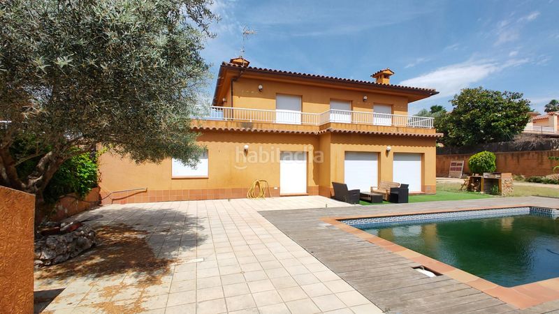 Foto df831314-b059-4552-9c24-fdb7ba093993. Casa amb aparcament piscina a Condado del Jaruco - Puigventós Lloret de Mar