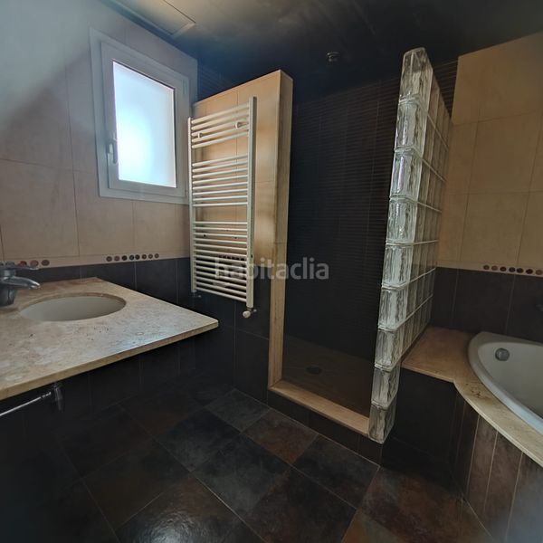 Foto e0f7d916-edde-4a3f-9211-f0adb951550d. Casa amb aparcament piscina a Condado del Jaruco - Puigventós Lloret de Mar