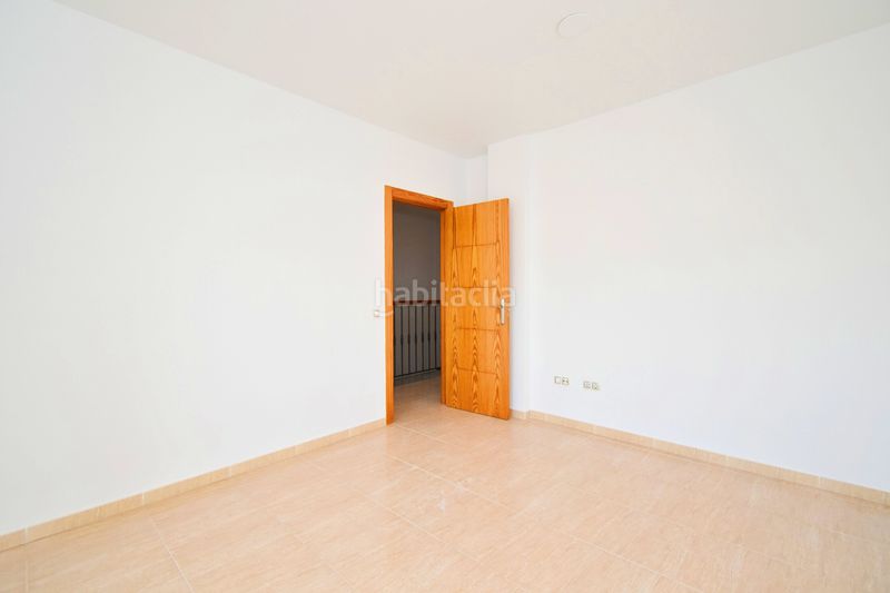 Foto 0dc7c538-a617-490b-b671-9298b88aaf4d. Casa amb aparcament a Berja