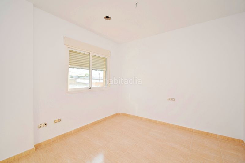 Foto 1ee4f3c5-2b3b-4475-995c-9037ed88dd8f. Casa amb aparcament a Berja