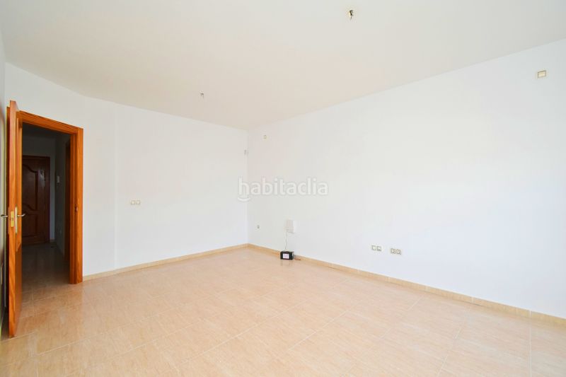 Foto 31716b50-52bc-4945-b736-6f01f888b37b. Casa amb aparcament a Berja