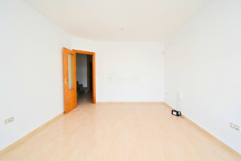 Foto ef3a4e41-0721-468d-b55a-d978f28402c6. Casa amb aparcament a Berja