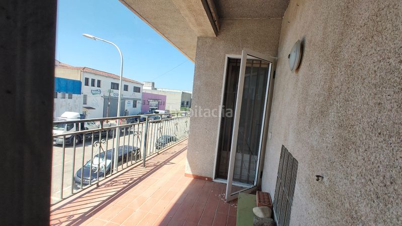 Foto d6c5961b-7b2f-4fee-b01d-f7a26158de10. Pis a Vilamalla