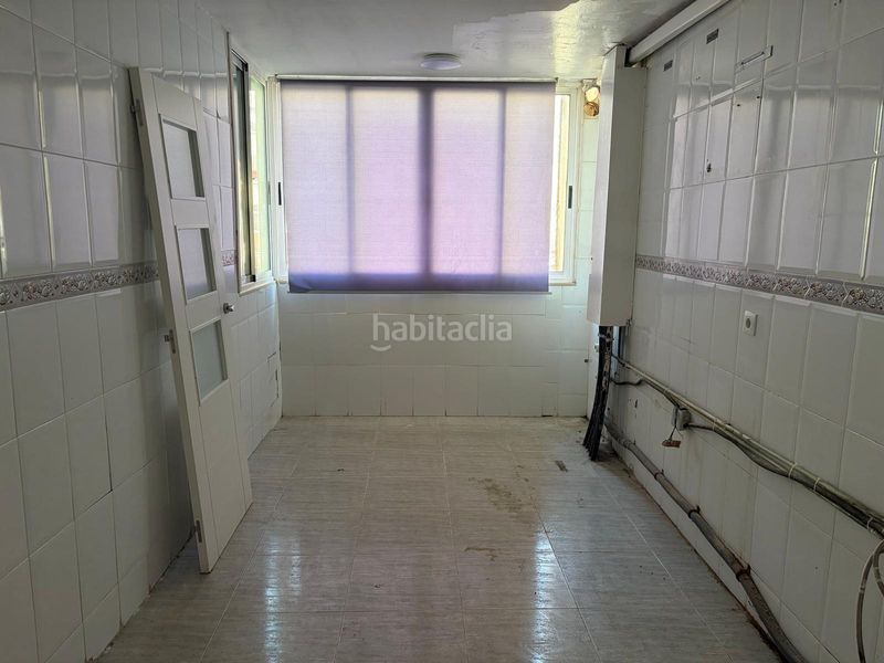 Foto 6282bb28-c272-4116-83d2-a954b75455bc. Pis a Campclar Tarragona