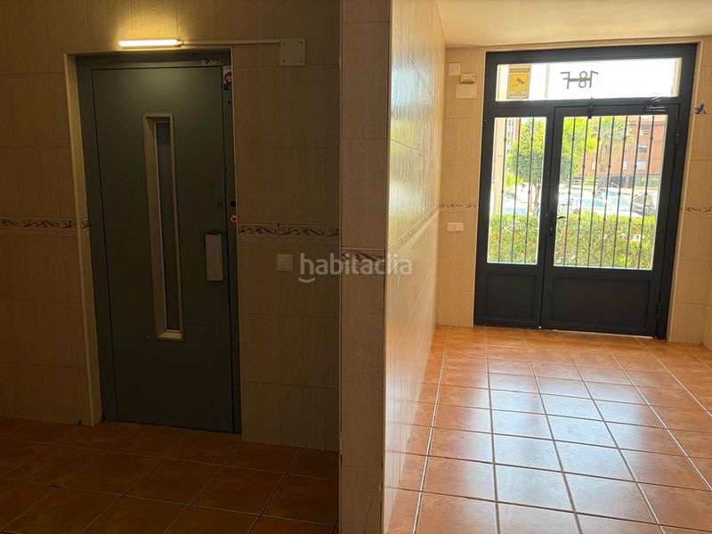 Foto 94c2bb21-4bfa-476e-96d9-a2eca9949b3b. Pis a Campclar Tarragona