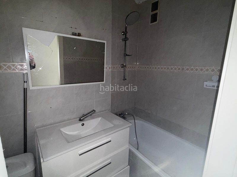 Foto e5f87d7b-5176-45ea-b57b-39abfd2291c1. Pis a Campclar Tarragona