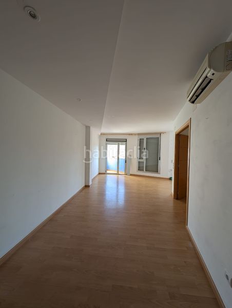 Foto 10289413-ae60-48db-9182-85e5acfe33bd. Piso en Ampolla (L´)