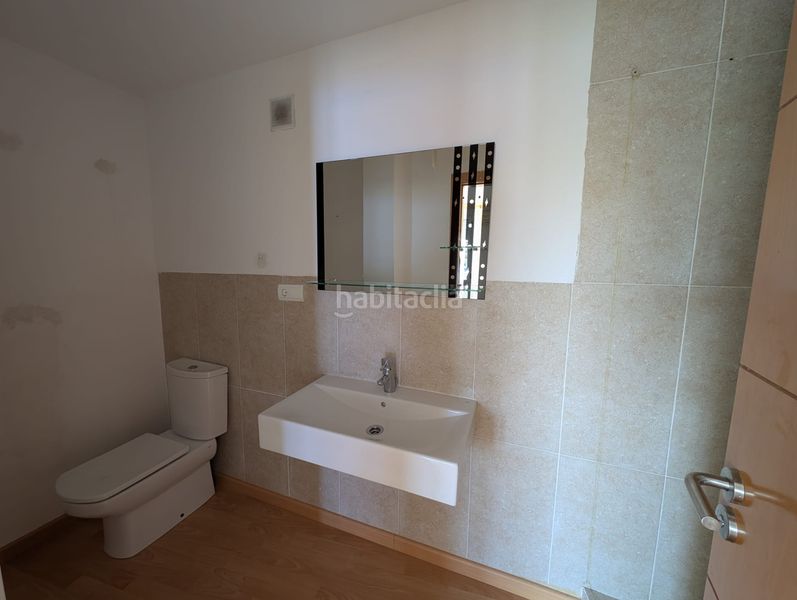 Foto bf57559e-689e-4f41-876e-52cc2caf68a7. Piso en Ampolla (L´)