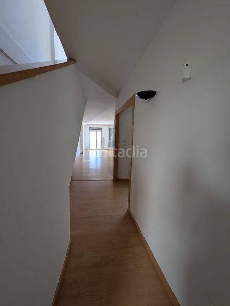 Foto f46e4828-bc2b-47e6-927b-d94b9edf1803. Piso en Ampolla (L´)