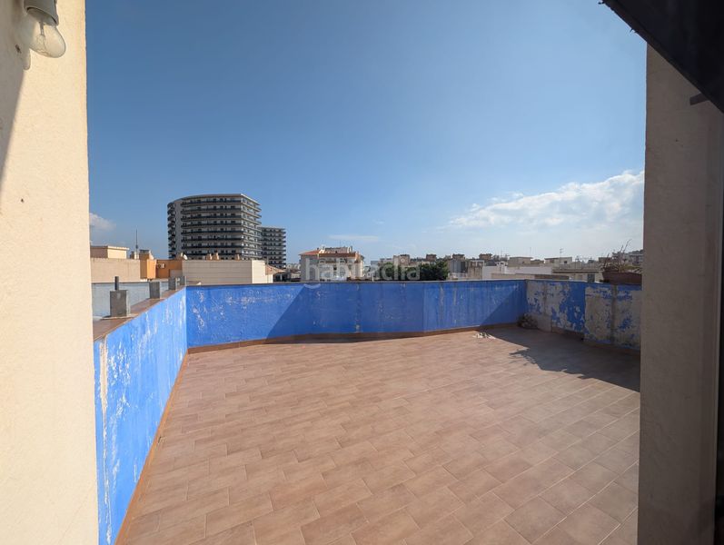Foto f5f82d77-d638-4950-a1db-82b0f2b49262. Piso en Ampolla (L´)