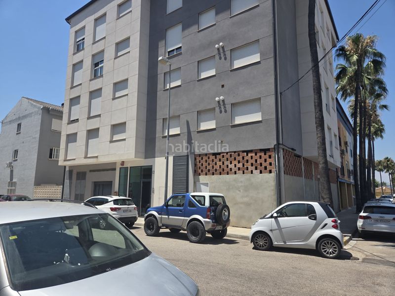 Foto a778363d-a04e-497c-a408-65ad4b05f510. Local comercial a Miramar