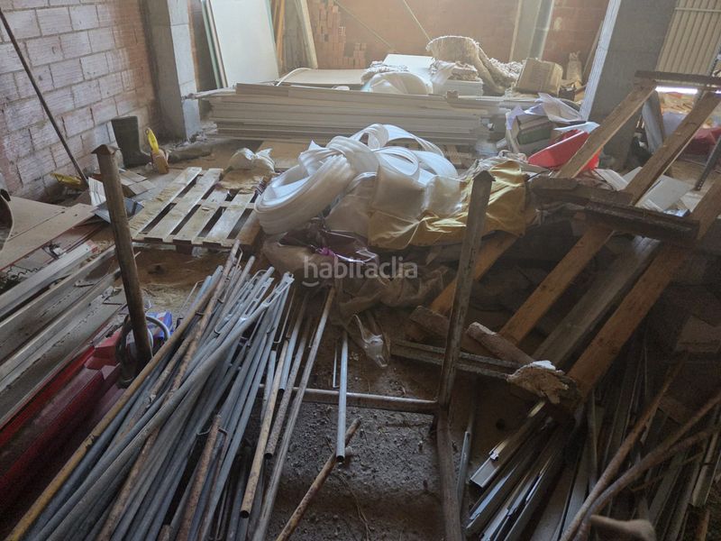 Foto cfd49209-05d2-426d-bd19-b2675661772b. Local comercial a Miramar