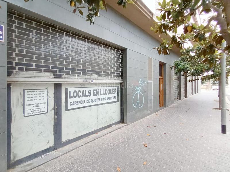 Foto d4739016-c0d8-458b-9156-b16cf7daf48a. Business premise in Centre Vendrell (El)