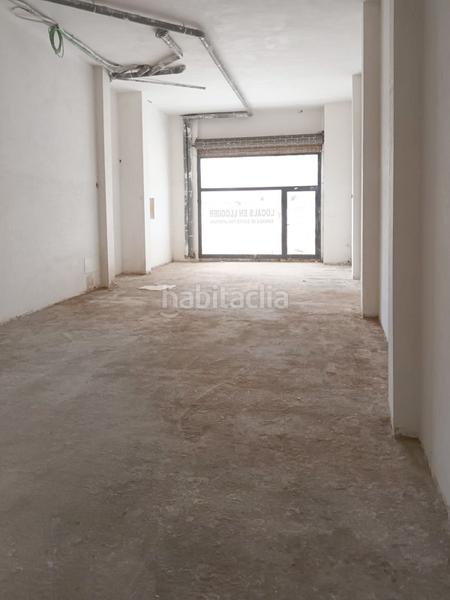 Foto e348b796-0dda-4f50-bd34-2c193647a245. Local comercial en Centre Vendrell (El)