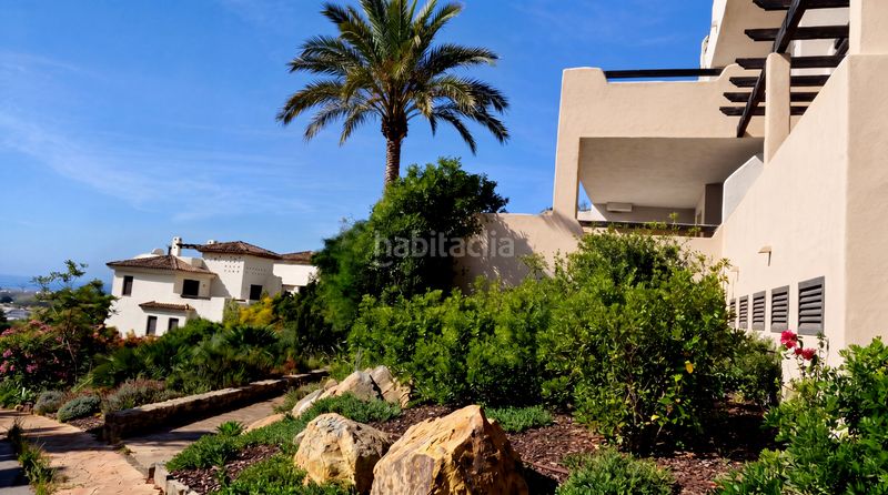 Foto fabd8ade-bc8d-4148-9264-22546acae59c. Pis amb aparcament piscina a Doña Julia Golf Casares