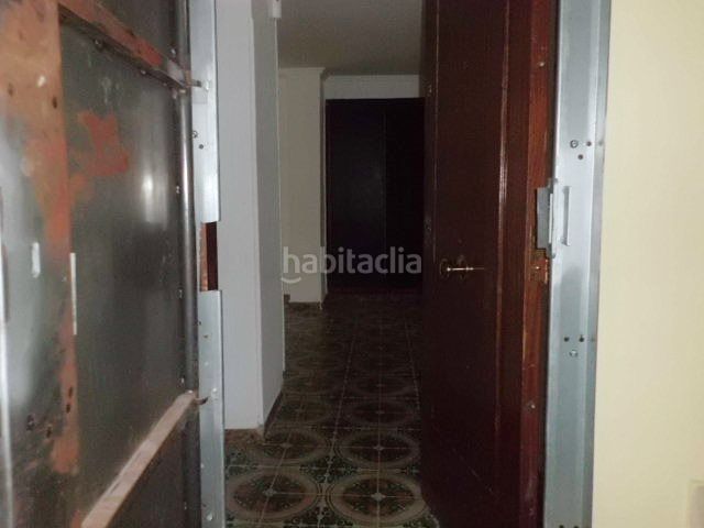 Foto 4a10c010-f66b-42f2-9d9d-3ce16c7a4f6a. Pis a La Fontsanta Valencia
