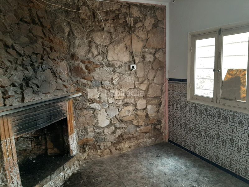 Foto 861456e2-7e1a-4695-9a03-911f3dac5002. Casa pareada en Belianes