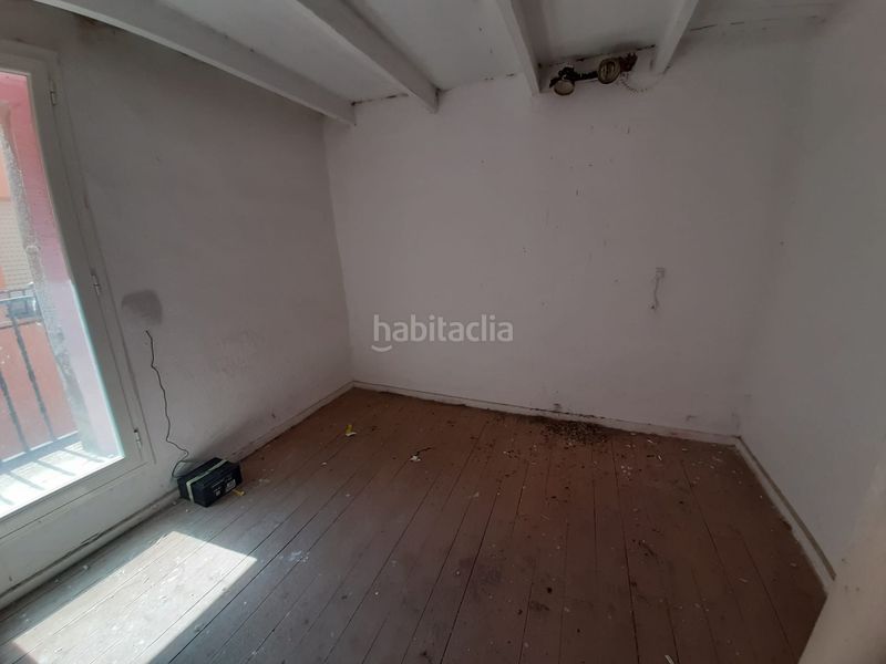 Foto fafcafec-b196-4507-b26f-9ac40a7c9829. Casa pareada en Belianes
