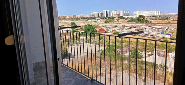Foto 643651a6-f87e-428a-ba82-41021639f7e4. Pis a Camí Reial Valencia