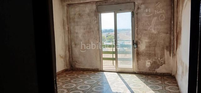 Foto adb47e34-e42a-441b-af6d-89f332c3cd68. Pis a Camí Reial Valencia