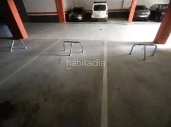 Foto 96f37484-5bc5-4809-966d-42ebbb6e6ab7. Parking coche en Polígono San Cristóbal Valladolid