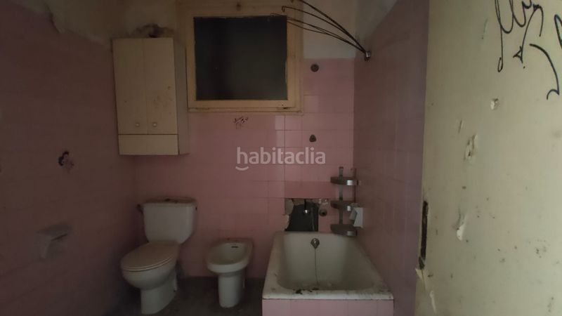 Foto f814d041-980a-44b5-b0ff-2ae163f4cff8. Edificio en Hostalric