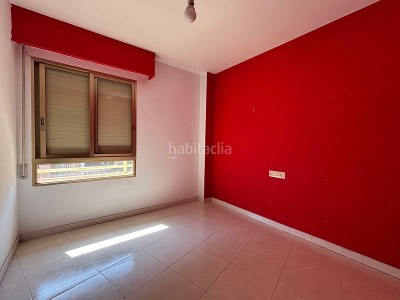 Foto d76fe063-41c4-432f-9622-b105646d3b2f. Pis a Corea Gandia