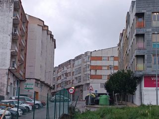 Pis  Rúa valiña