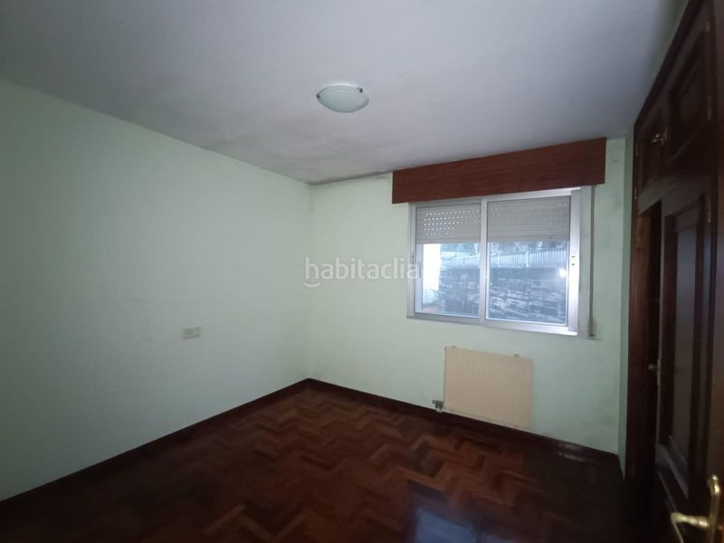 Foto f08b2bb4-24f2-4062-946d-aef7d5abd2d7. Piso venta de piso + garaje en rúa valiña-san salvador (pontevedra) en Poio