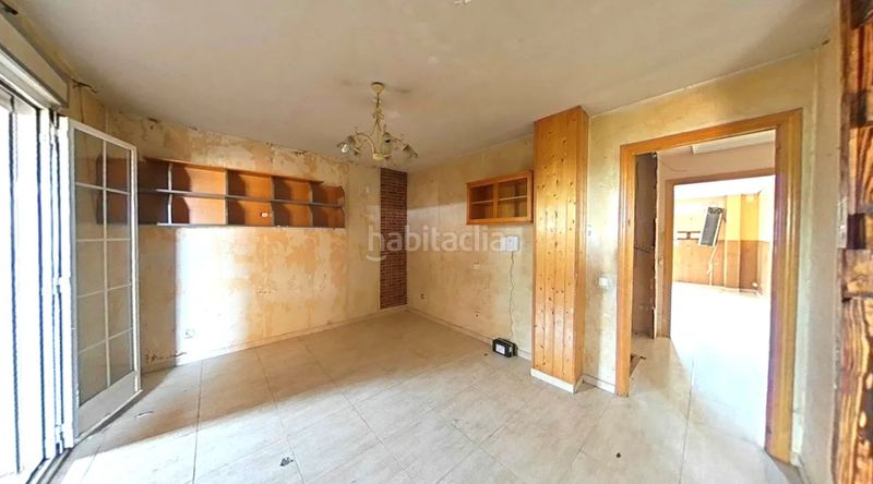 Foto b3fb51aa-e174-41a4-a317-ad4c257bedf1. Pis a Quer