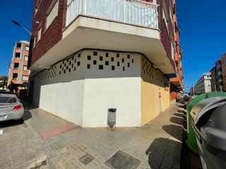 Local Comercial a Papa Luna - Platja del Gurugú
