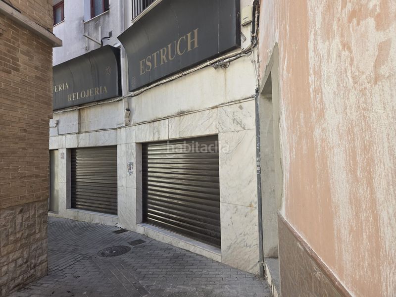 Foto fc8b2727-55f1-4bf7-925e-b79062552e0c. Edificio in Tavernes de la Valldigna
