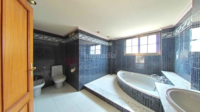 Foto e85248f2-1e73-4f70-99f6-1e1dc51af145. Edifici a Tavernes de la Valldigna