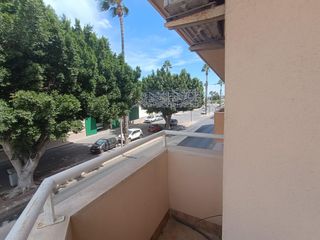 House  Calle vega baja